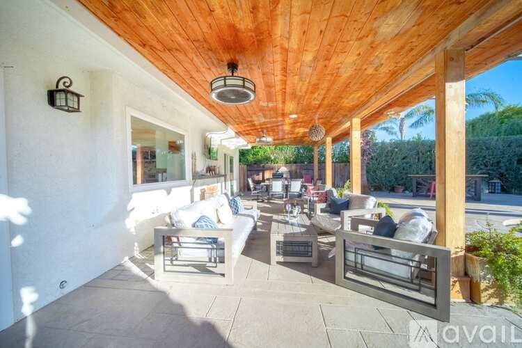 Source URL: https://prod-avail.s3.amazonaws.com/public_images/40354003/listing/wkhh9tlppms4unzuppbu.jpg