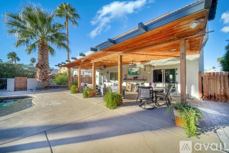 Source URL: https://prod-avail.s3.amazonaws.com/public_images/40354005/listing/zckyh8wotcbjlp1ic9ed.jpg