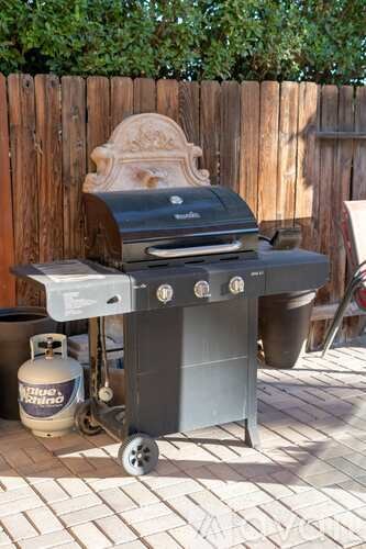 Source URL: https://prod-avail.s3.amazonaws.com/public_images/40354033/listing/kespzmfgup35r3e68ffx.jpg