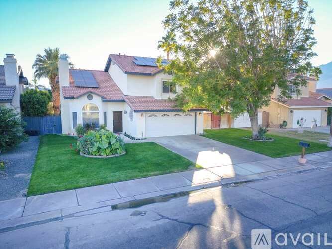 Source URL: https://prod-avail.s3.amazonaws.com/public_images/40354039/listing/hrslpycedcbihb5lbrwj.jpg