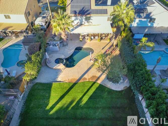 Source URL: https://prod-avail.s3.amazonaws.com/public_images/40354042/listing/odommeltyvnf9lf5qp7l.jpg