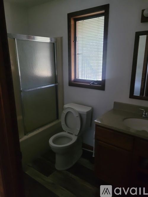 Source URL: https://prod-avail.s3.amazonaws.com/public_images/40353643/listing/20250507_182408.jpg
