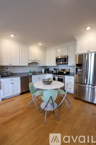 Tremont St 2 Beds Apartment for Rent