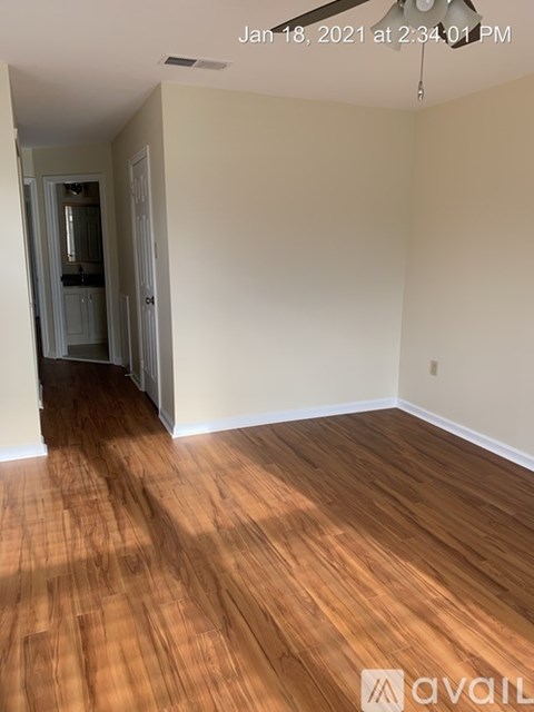 15 Ebony Ct 3 Beds Apartment for Rent