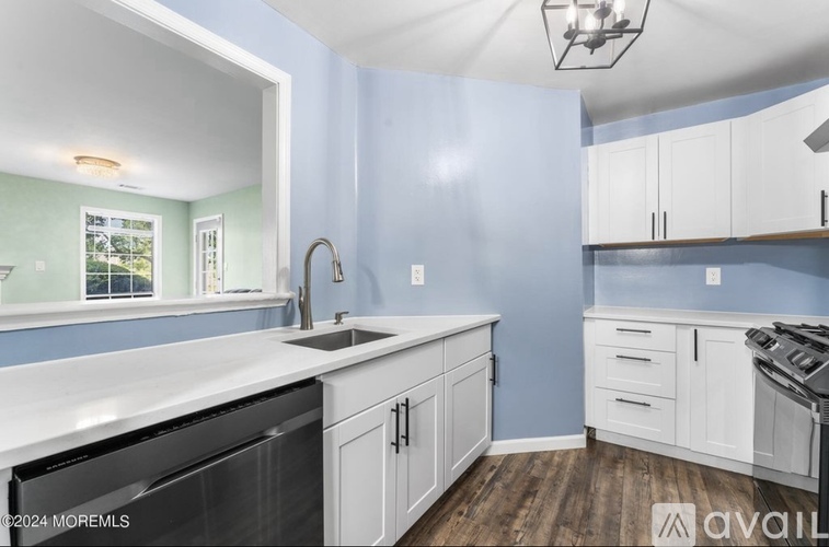 339 Yorkshire Pl 2 Beds Apartment for Rent - Photo gallery 3
