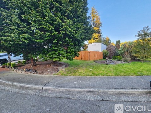 1507 51St Place Southwest 1 Bed Apartment for Rent