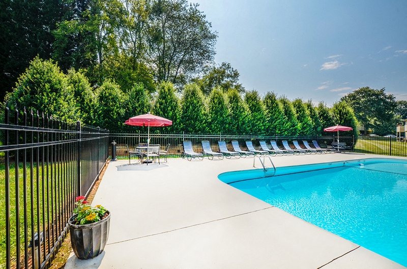 Photos and Video of Huntersville in Huntersville, NC