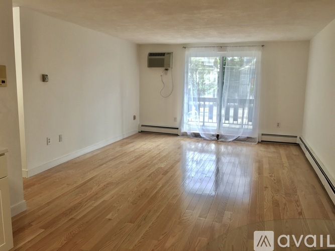 99 Pleasant Street 2 Beds Apartment, Condo for Rent - Photo gallery 3