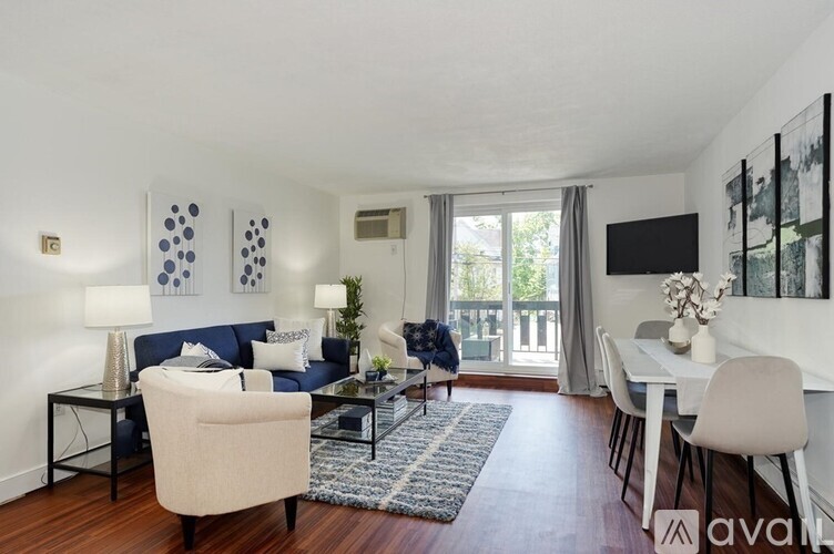 99 Pleasant Street 2 Beds Apartment, Condo for Rent - Photo gallery 4