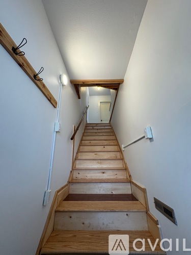 227 Main St 1 Apartment for Rent - Photo gallery 1