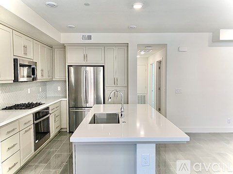 5587 Barrel Avenue 3 Beds Apartment for Rent