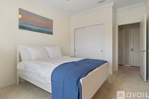 6635 Carlinga Dr 4 Beds Apartment for Rent