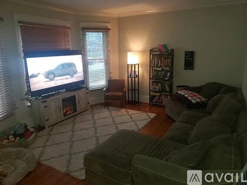 1210 Park Avenue 2 Beds Apartment for Rent