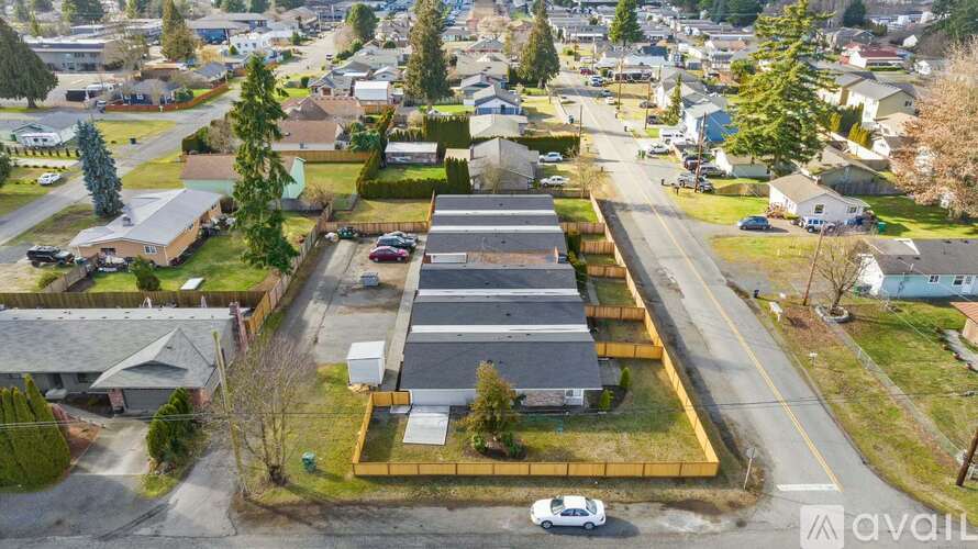 4900 74th Place Northeast 2 Beds Apartment for Rent - Photo gallery 2