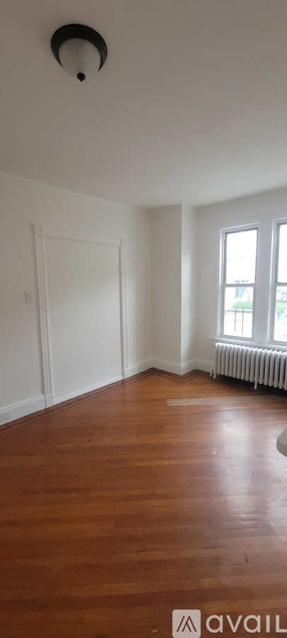 226 Sunnyside Avenue 3 Beds Apartment for Rent - Photo gallery 3