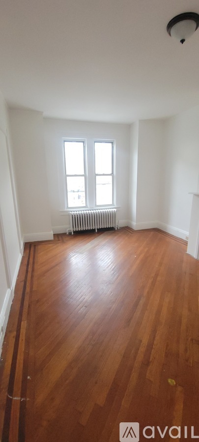 226 Sunnyside Avenue 3 Beds Apartment for Rent - Photo gallery 4