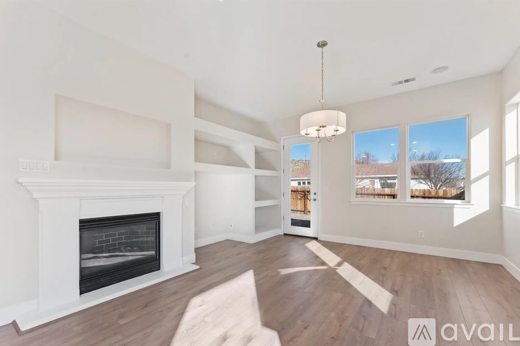 1058 Chip Ct 4 Beds Apartment, Single Family Home for Rent - Photo gallery 5