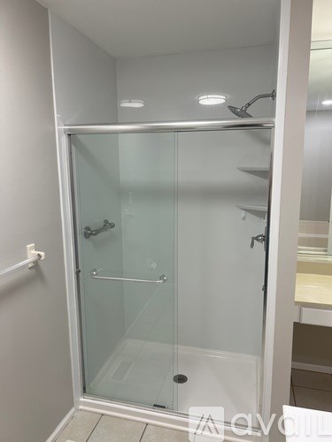 3 Jessica Ct 3 Beds Apartment for Rent