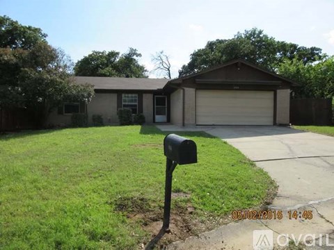 1604 White Oak Ct 4 Beds Apartment for Rent