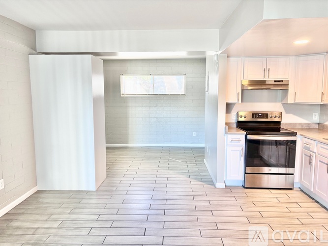 5024 E Thomas Rd Studio Apartment for Rent - Photo gallery 4