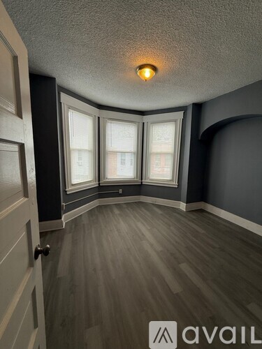 2842 N Stillman St 3 Beds Apartment, Single Family Home for Rent - Photo gallery 5
