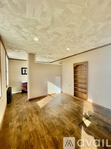 96 West Main Street 3 Beds Apartment, Single Family Home for Rent - Photo gallery 4
