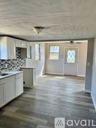 613 SW 1st St Studio-2 Beds Apartment, Single Family Home for Rent - Photo gallery 3