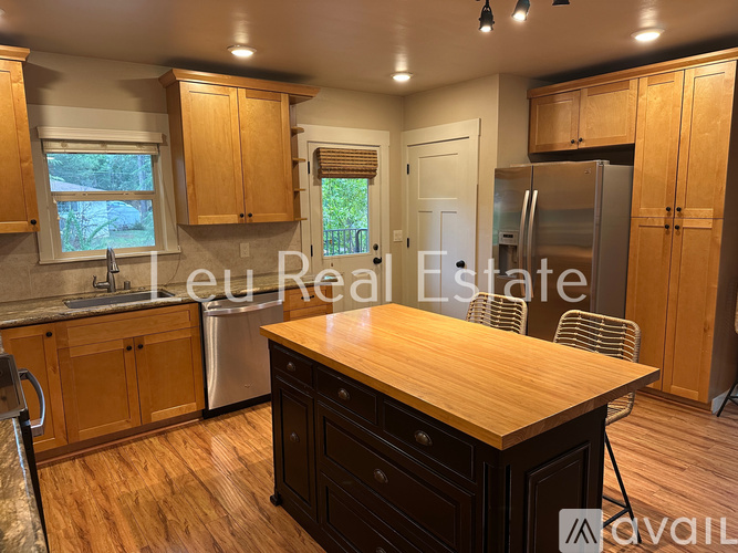920 Hillcrest St 2 Beds Apartment, Single Family Home for Rent - Photo gallery 4