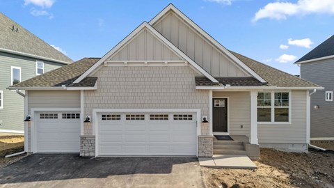 10180 Shadyview Lane North 4 Beds Apartment for Rent