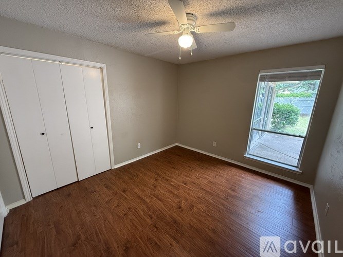 Source URL: https://prod-avail.s3.amazonaws.com/public_images/40355876/listing/IMG_5661.jpeg