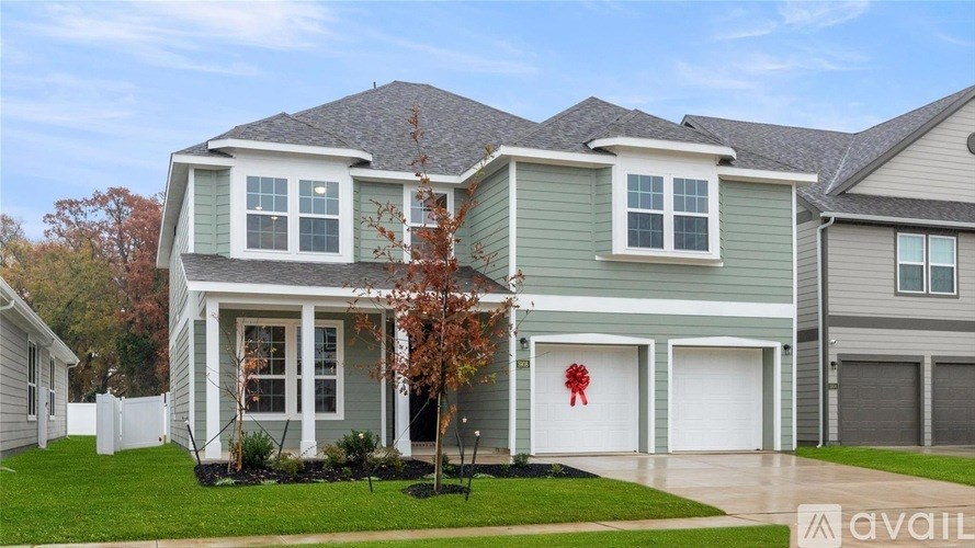 Source URL: https://prod-avail.s3.amazonaws.com/public_images/40461542/listing/5908-revere-dr-providence-village-tx-2.jpg