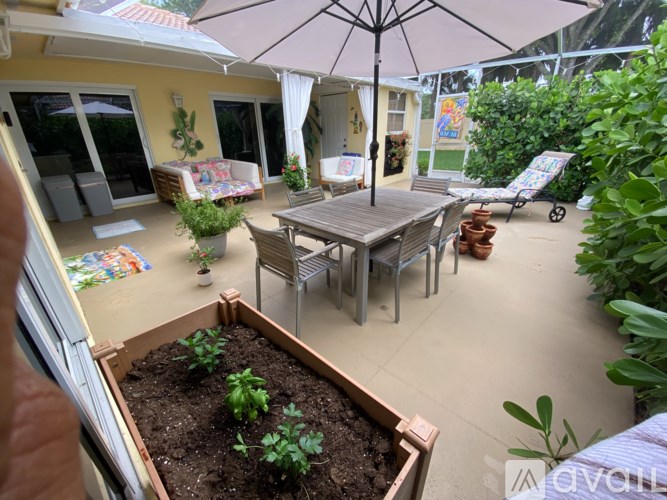 Source URL: https://prod-avail.s3.amazonaws.com/public_images/40442859/listing/Screenshot_2025-05-22_at_10.11.18%E2%80%AFAM.png