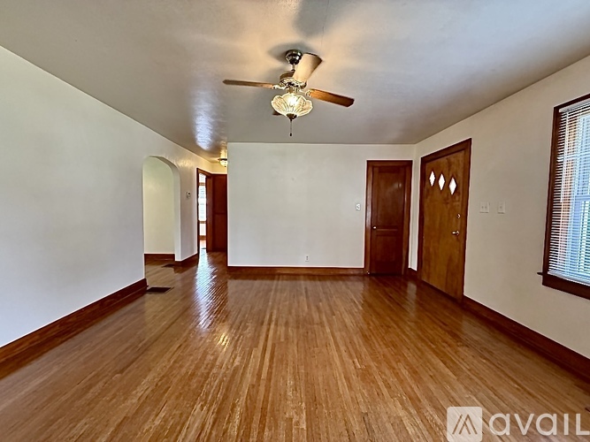 2012 E 21st St 2 Beds Apartment, Single Family Home for Rent - Photo gallery 4