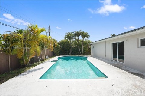 10501 SW 53Rd St 4 Beds Apartment for Rent