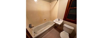 1 Bedroom, 1 Bathroom