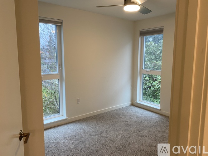 2000 SE Tacoma St 3 Beds Apartment for Rent - Photo gallery 5