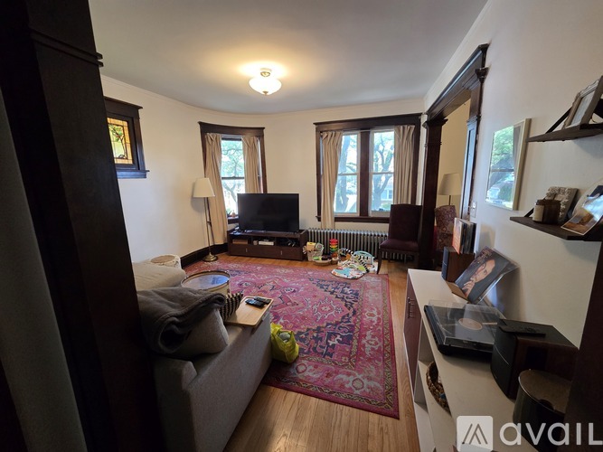 5759 West Dakin Street 3 Beds Apartment for Rent - Photo gallery 1
