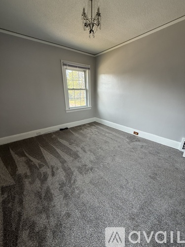 1914 Lawn St 1 Single Family Home for Rent - Photo gallery 1