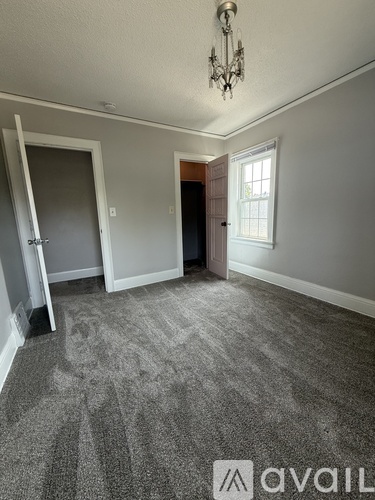 1914 Lawn St 1 Single Family Home for Rent - Photo gallery 3