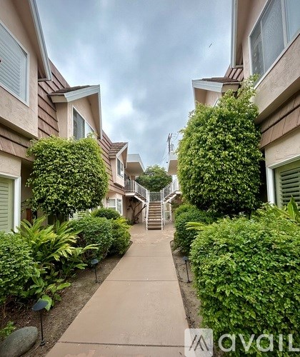 3970 Ingraham Street 2 Beds Apartment for Rent