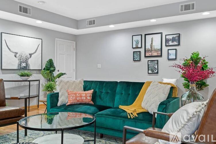 1450 W Webster Ave 4 Beds Apartment, Condo for Rent - Photo gallery 3