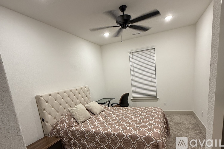 4507 Southwest Elderwood Street 4 Beds Single Family Home for Rent - Photo gallery 5