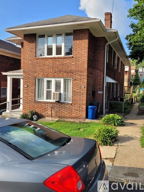 968 Lilac St 3 Beds Apartment for Rent