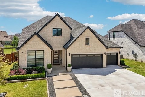 Misty Ridge Dr 5 Beds Apartment for Rent
