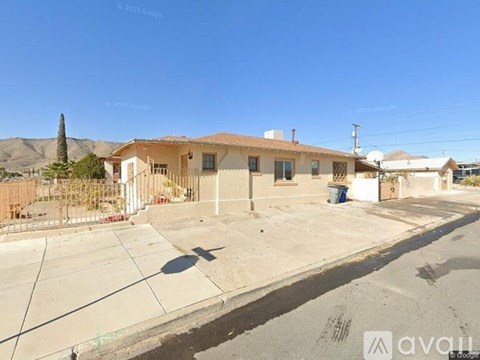 3431 Richmond Avenue 5 Beds Apartment for Rent
