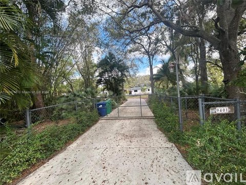 9401 SW 106Th St 5 Beds Apartment for Rent