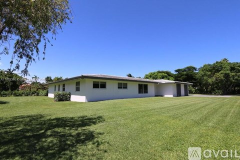 6695 SW 96Th St 4 Beds Apartment for Rent