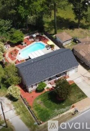 1192 Bells Mill Road 4 Beds Apartment for Rent