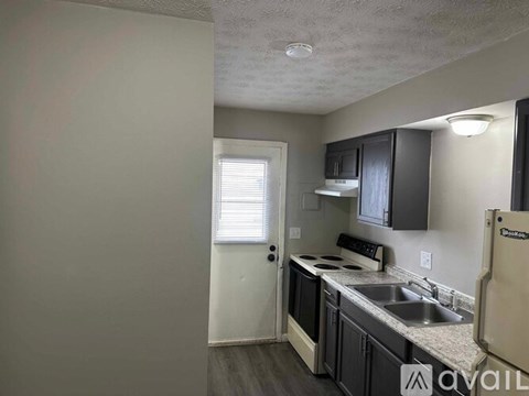 116 N Grimes St 1 Bed Apartment for Rent