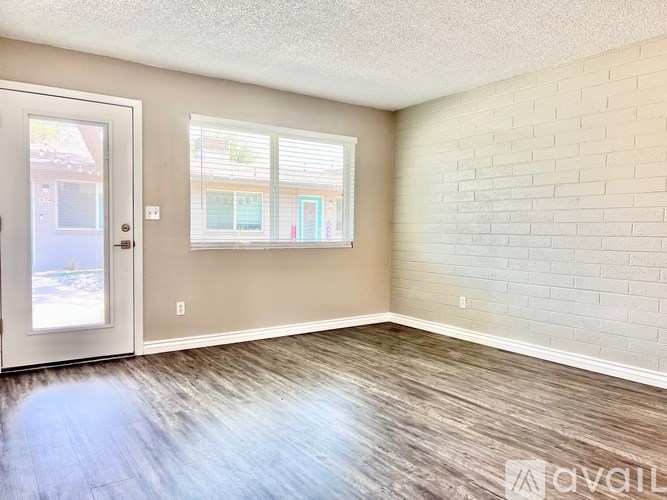 Source URL: https://prod-avail.s3.amazonaws.com/public_images/40493218/listing/IMG_8829.jpg